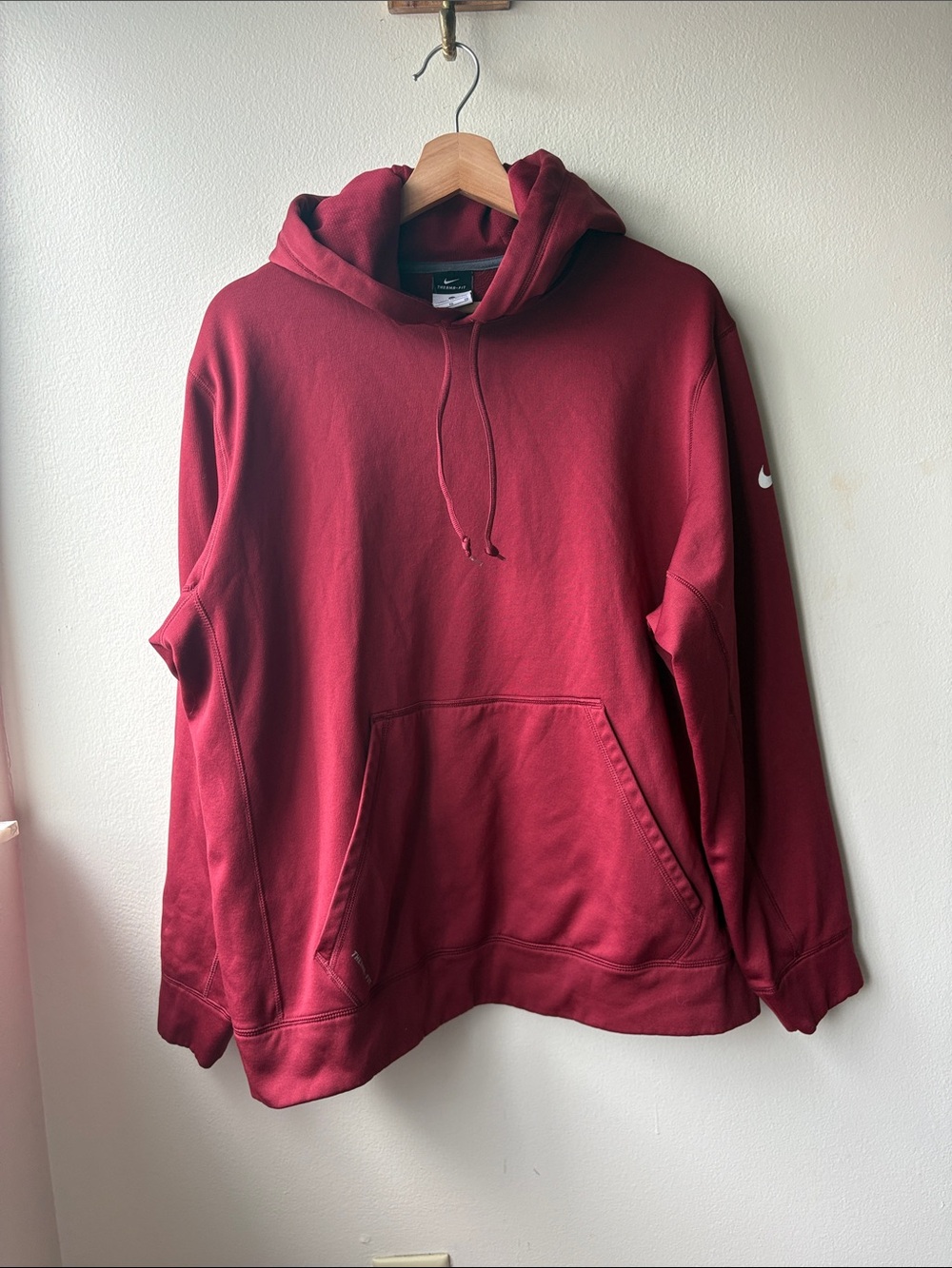 Nike Men’s Burgundy Therma-Fit Hoodie Size XL